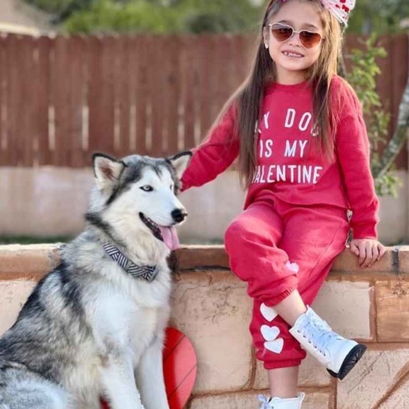 Grayson Threads Fleece Red W/Hearts Jogger Pant/Sweatshirt Set. Size XS (4/5) - Picture 12 of 16